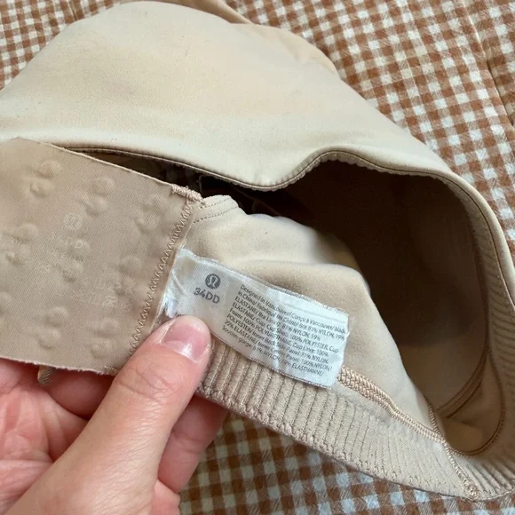 Lululemon Athletica Beige Bra - Picture 4 of 4